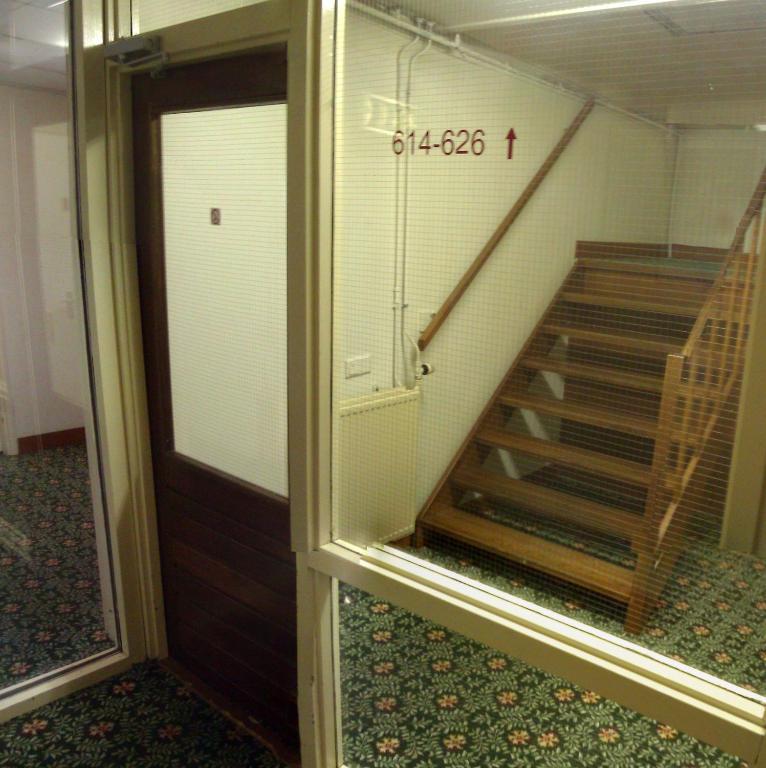 Budget Hostel Bargain Toko Amsterdam Extérieur photo